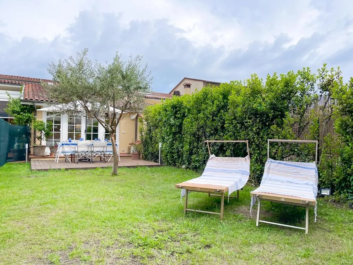 Holiday home Villetta Vinci Pietrasanta