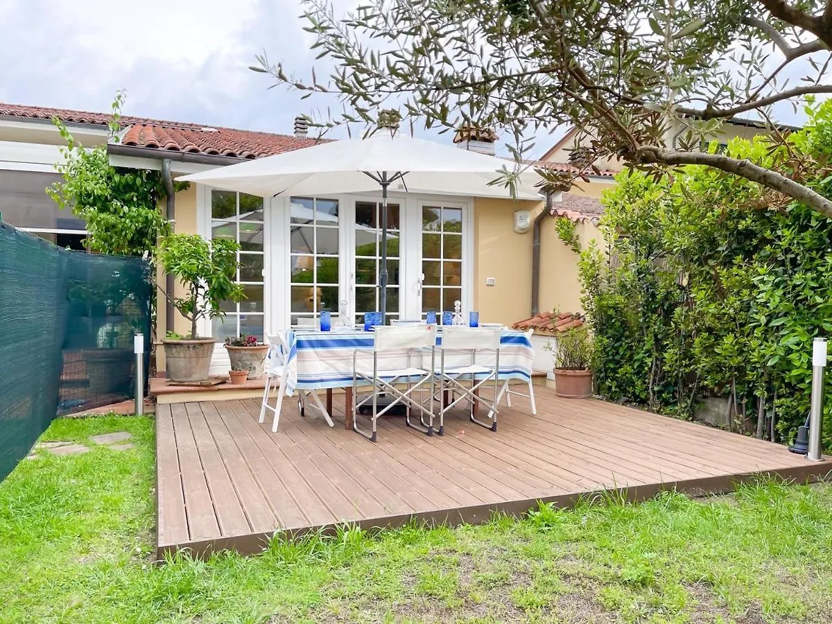 Holiday home Villetta Vinci Pietrasanta Italy