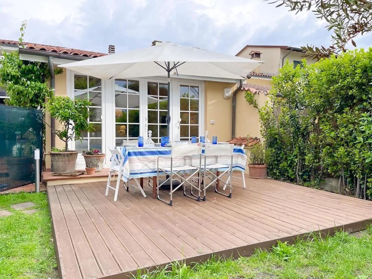 Villetta Vinci Pietrasanta Holiday home